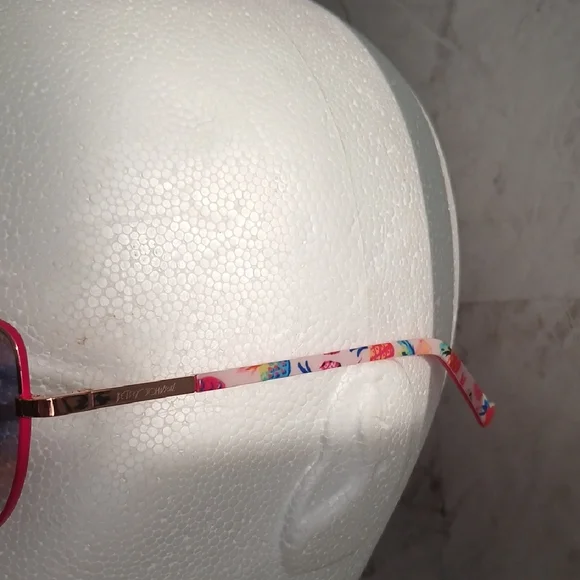 Betsey Johnson Pink Gradient Aviator Sunglasses for Women - Picture 2 of 4